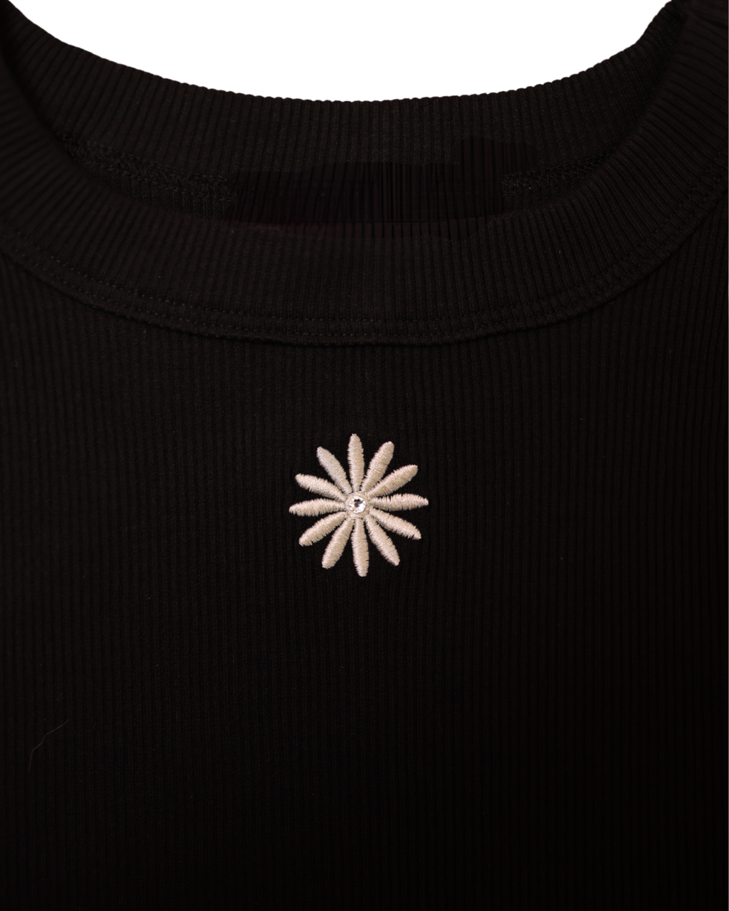 Bloom Tank Top Negra- Francesca Miranda x nu3